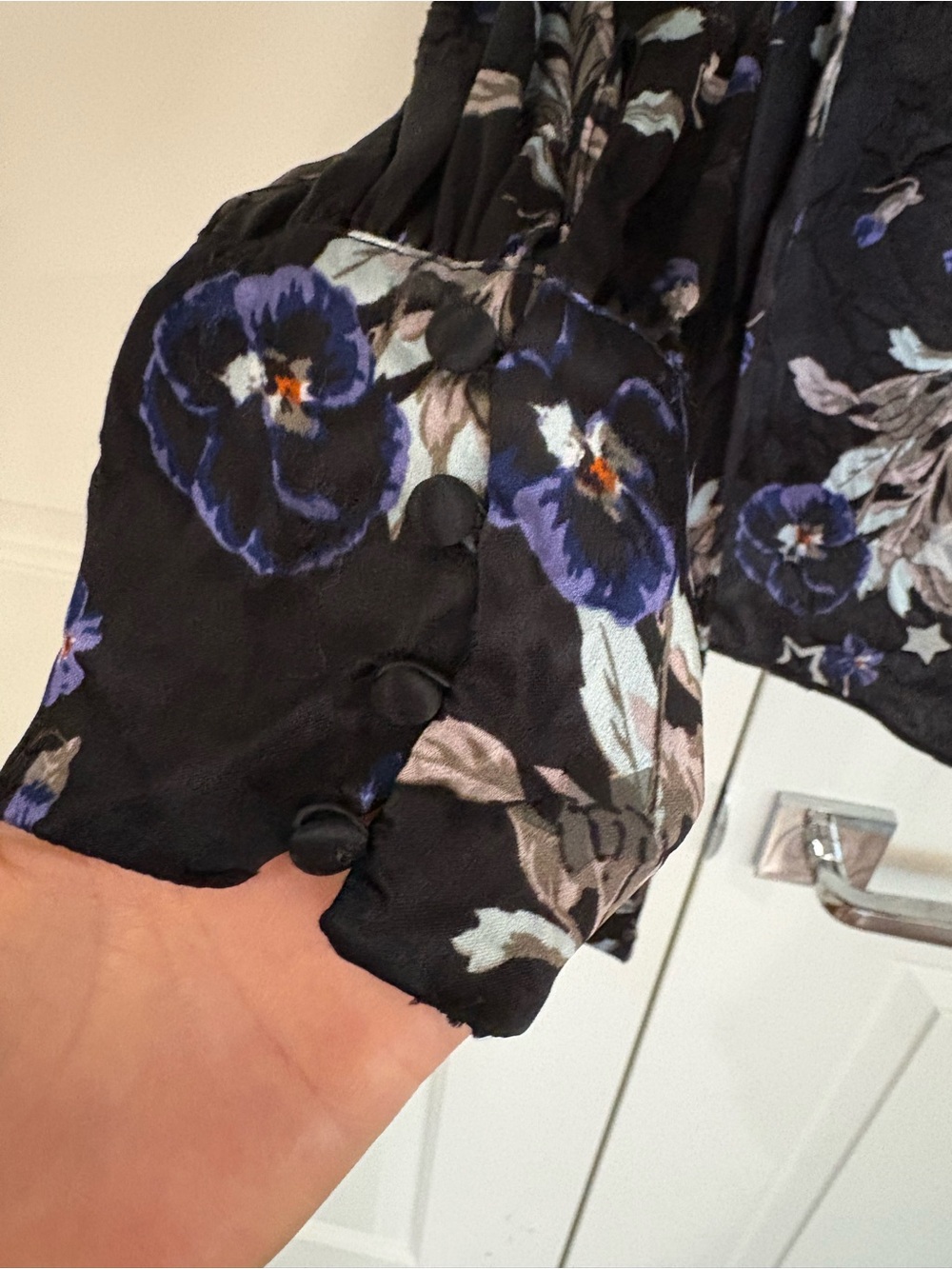 Rebecca Taylor 100% silk floral blouse - Picture 3 of 4